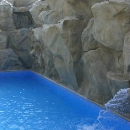 Ground Floor One Bedroom B2, 3 Pools, Free Wifi Apartment Peyia