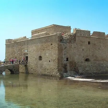 Апартаменты Ground Floor One Bedroom B2, 3 Pools, Free Wifi Пейя