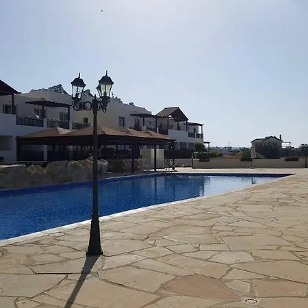 Ground Floor One Bedroom B2, 3 Pools, Free Wifi