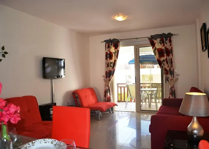 Ground Floor One Bedroom B2, 3 Pools, Free Wifi * Pegeia
