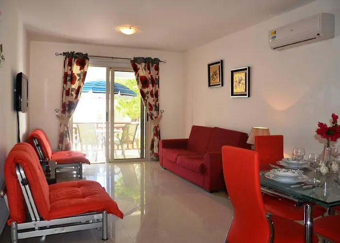 Ground Floor One Bedroom B2, 3 Pools, Free Wifi Pégeia