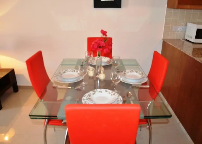 Ground Floor One Bedroom B2, 3 Pools, Free Wifi Apartmán